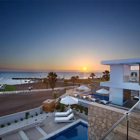 Paradise Cove Luxurious Beach Villas Paphos Room photo