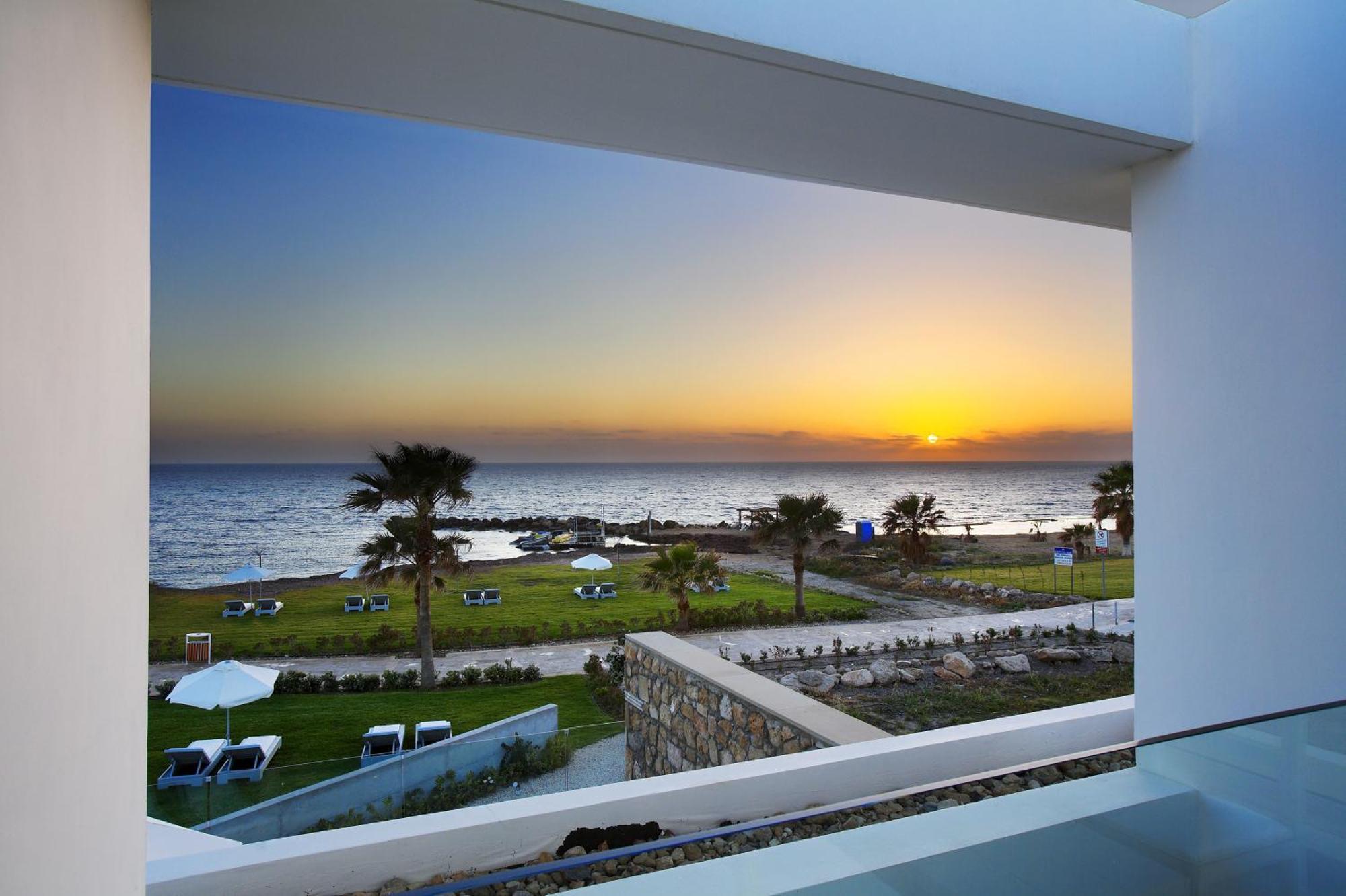 Paradise Cove Luxury Πάφος